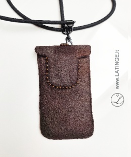 latinge-deklai-telefonui-rankine_cross_body-rudas-sokoladas-vegan-oda-2latinge-deklai-telefonui-rankine_cross_body-rudas-sokoladas-vegan-oda-4