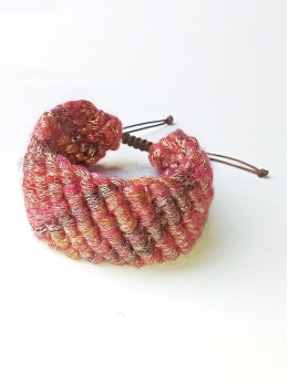 bracelet-macrame-pink-3_1685476074